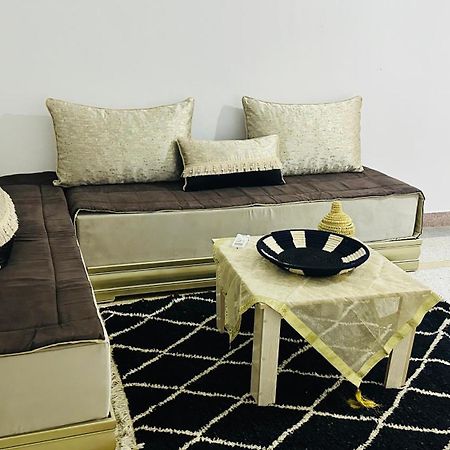 Karaz Homestay Grand Appartement Avec Rooftop Monte Arrouit Экстерьер фото