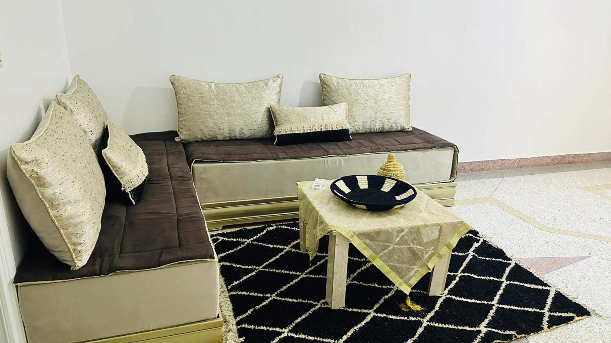 Karaz Homestay Grand Appartement Avec Rooftop Monte Arrouit Экстерьер фото