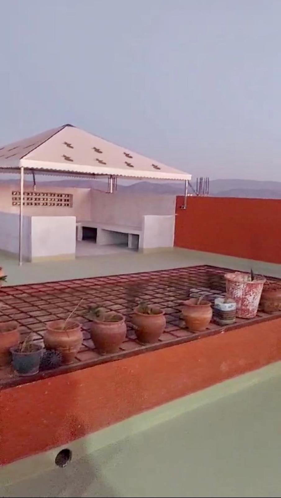 Karaz Homestay Grand Appartement Avec Rooftop Monte Arrouit Экстерьер фото